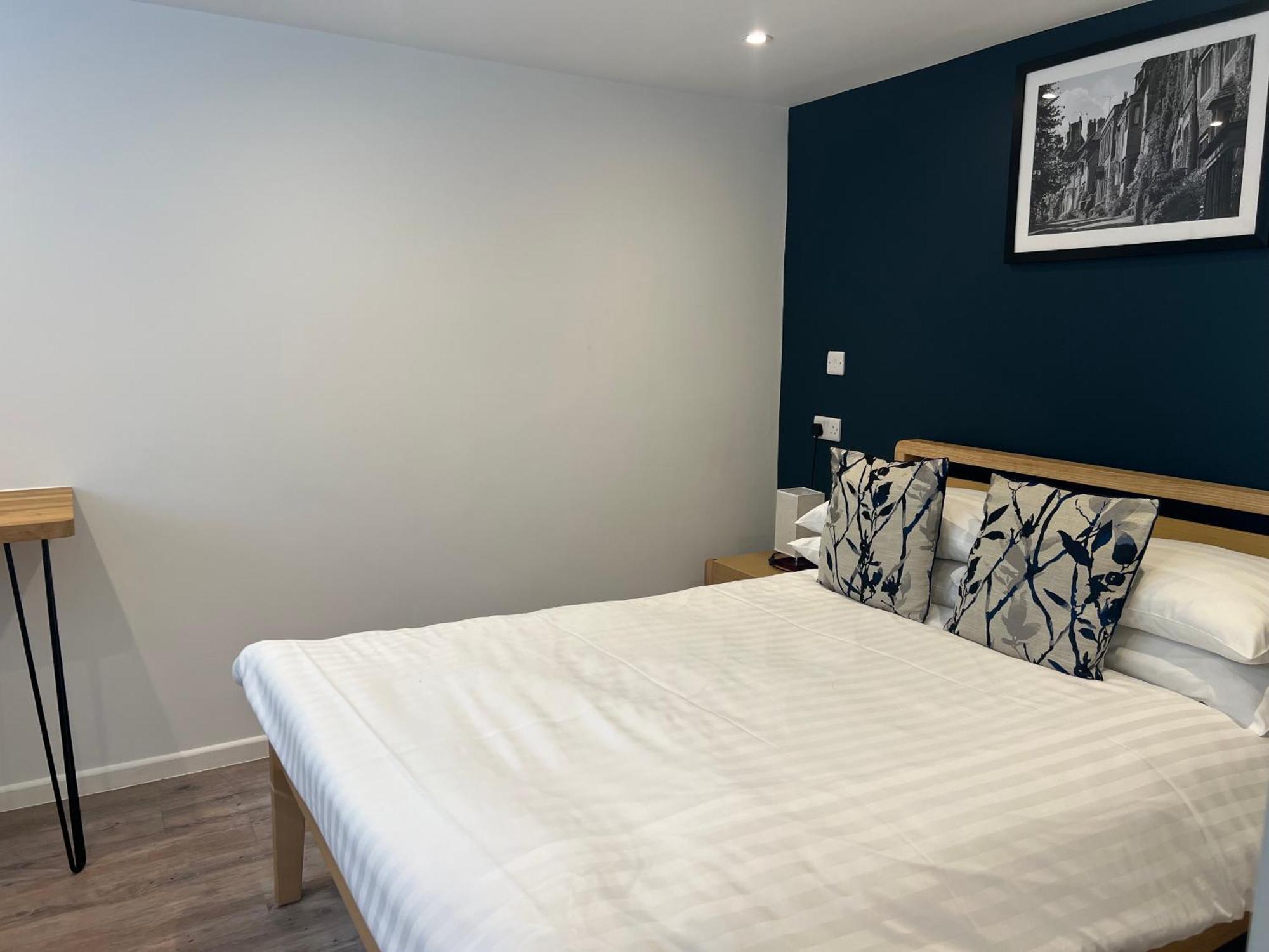 Priory Tearooms Burford With Rooms Ngoại thất bức ảnh