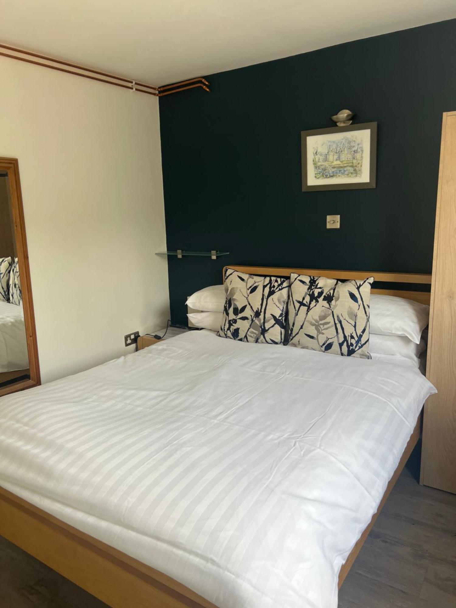 Priory Tearooms Burford With Rooms Ngoại thất bức ảnh
